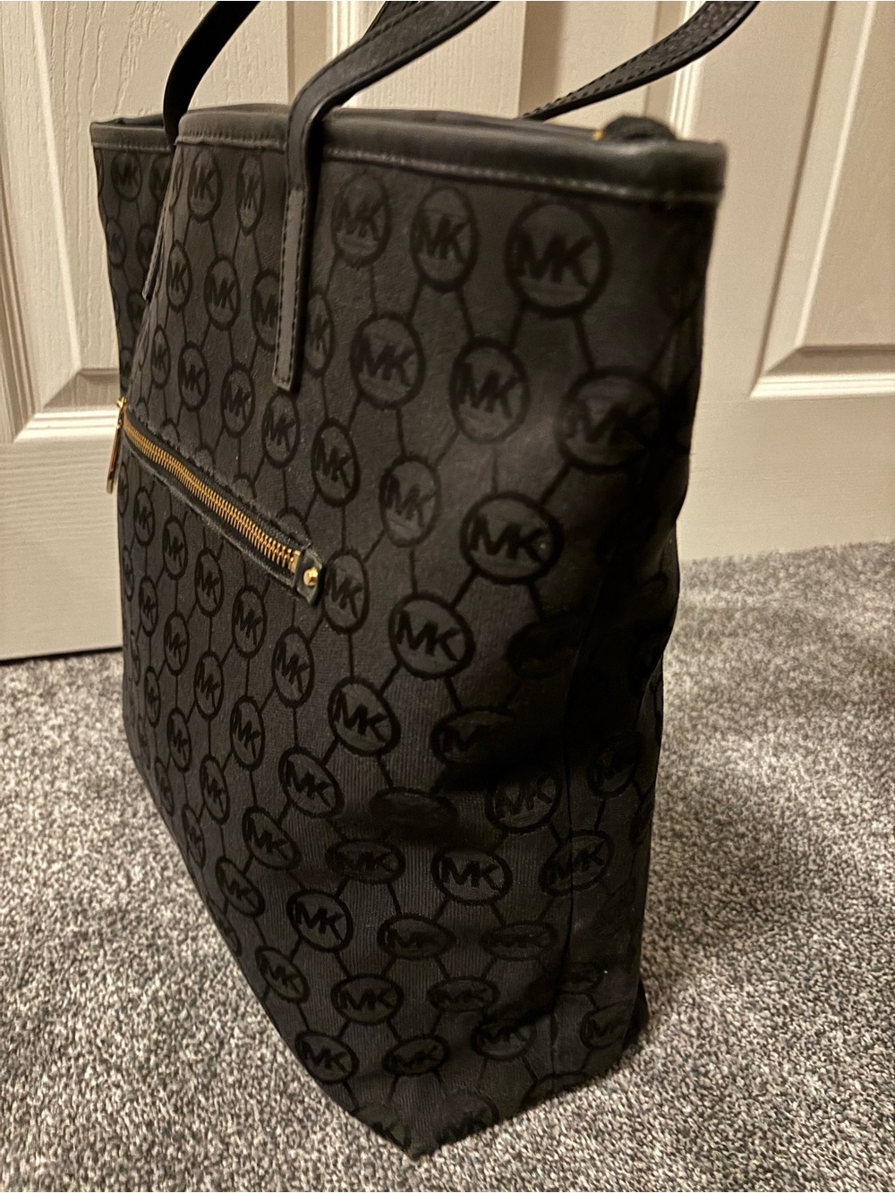 Michael Kors Kempton Monogram Front-Zip Tote Bag - Picture 2 of 11